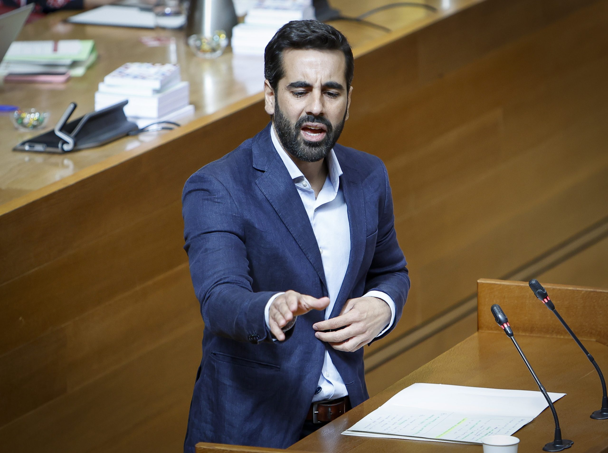 You are currently viewing El PSPV-PSOE demana a les Corts que reconega la nul·litat dels judicis sumaris de Miguel Hernández i defensa que “la seua figura representa la lluita per la llibertat i la igualtat”