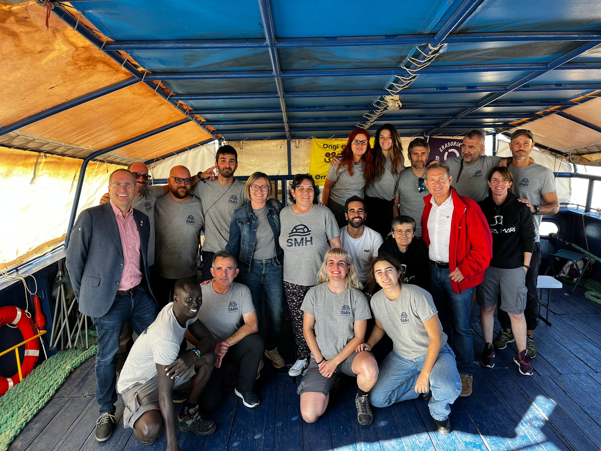 En este momento estás viendo El PSPV-PSOE visita el barco de rescate ‘Aita Mari’ para conocer de cerca el trabajo que diariamente realizan los voluntarios y voluntarias de la embarcación.