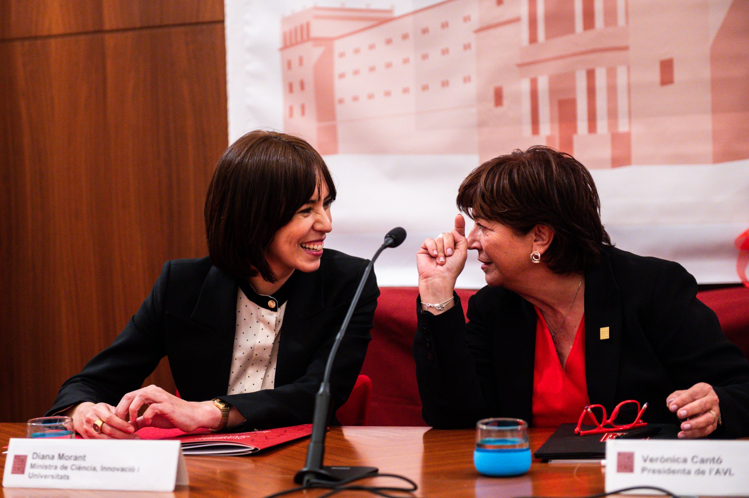 En este momento estás viendo Diana Morant: “No sabemos si Mazón no condena públicamente la sentencia de Zaplana porque es su hijo político o porque esa forma de hacer política indecente está de vuelta en las instituciones”